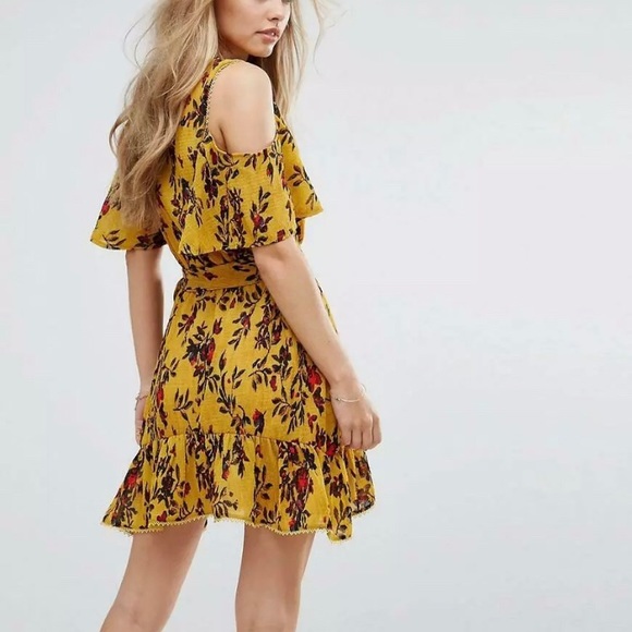 NWT Foxiedox Yellow Wrap Dress Extra Large XL - Picture 2 of 8